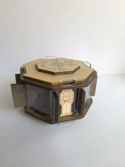 Eureka Secret Escape Box Jailbreak ****