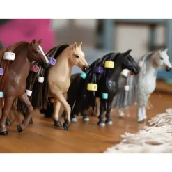 Schleich Beauty Horse Engelse Volbloedmerrie