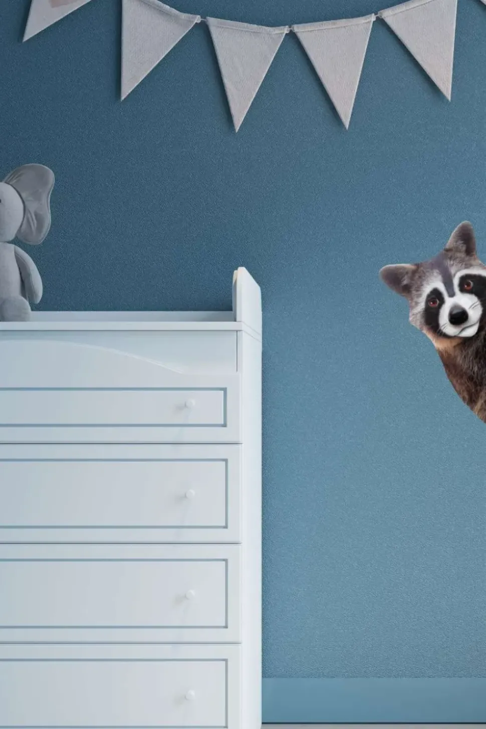 Sticky Tales Muursticker Wasbeer om de Hoek